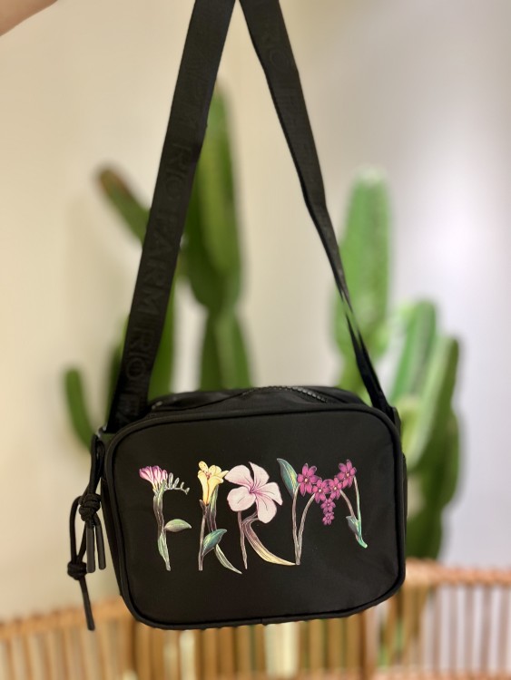 Bolsa Farm Chamego Romance Em Flor