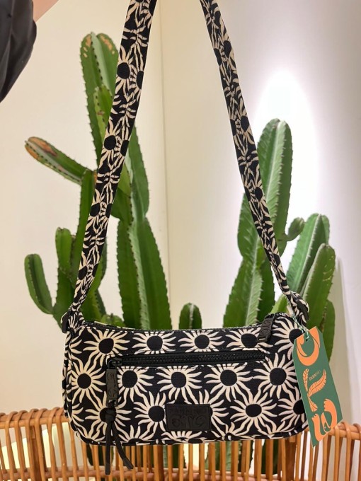 Bolsa Farm Baguete Sol de Verão